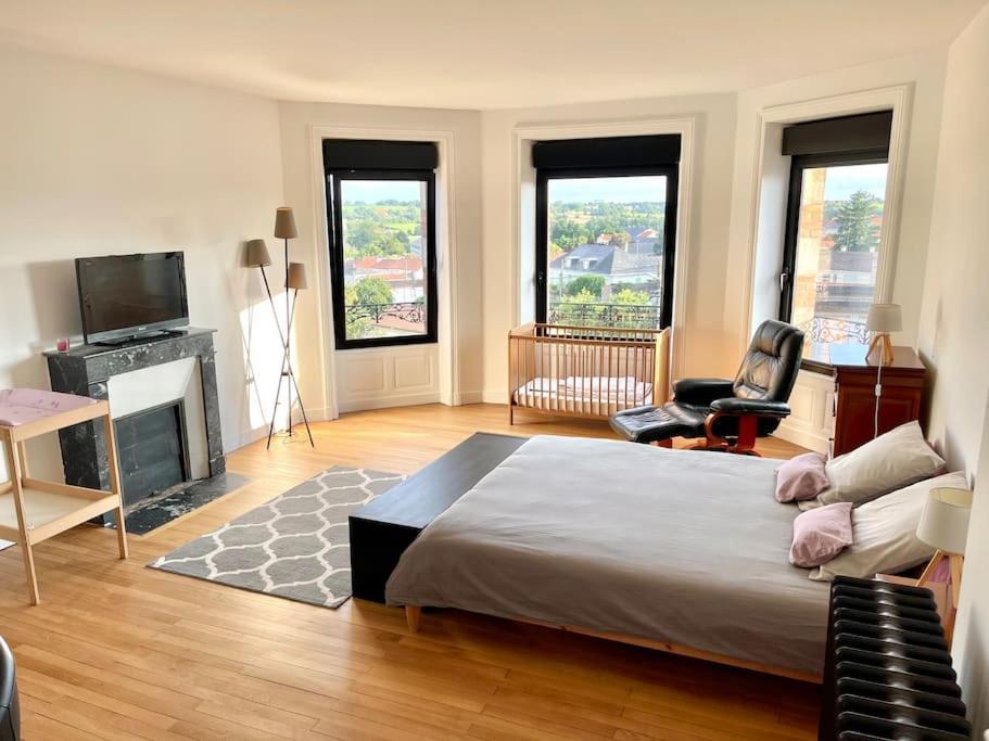Appartement 160M2 - 2E Etage Maison De Maitre Beaupréau-en-Mauges Eksteriør bilde
